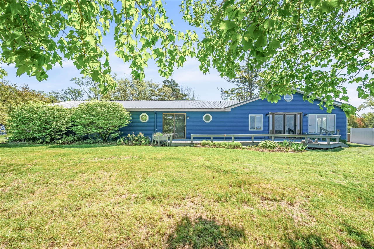 main property photo 26