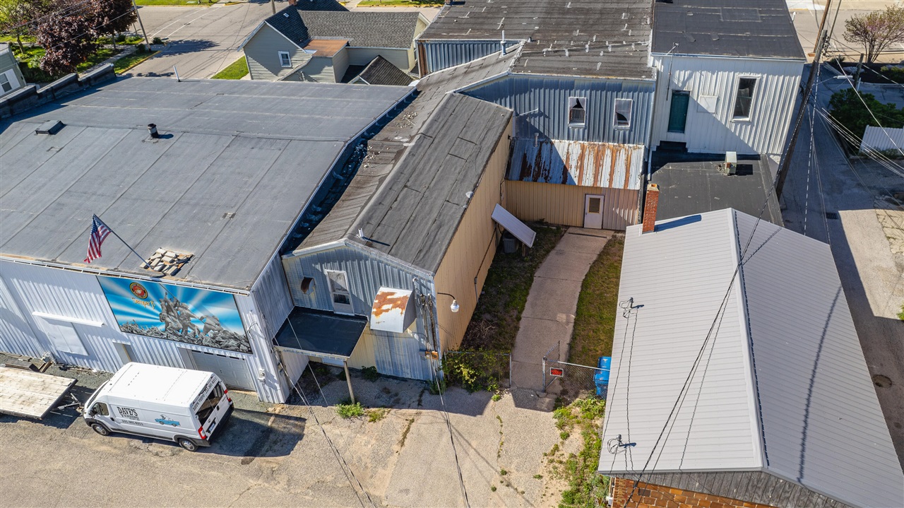main property photo 12