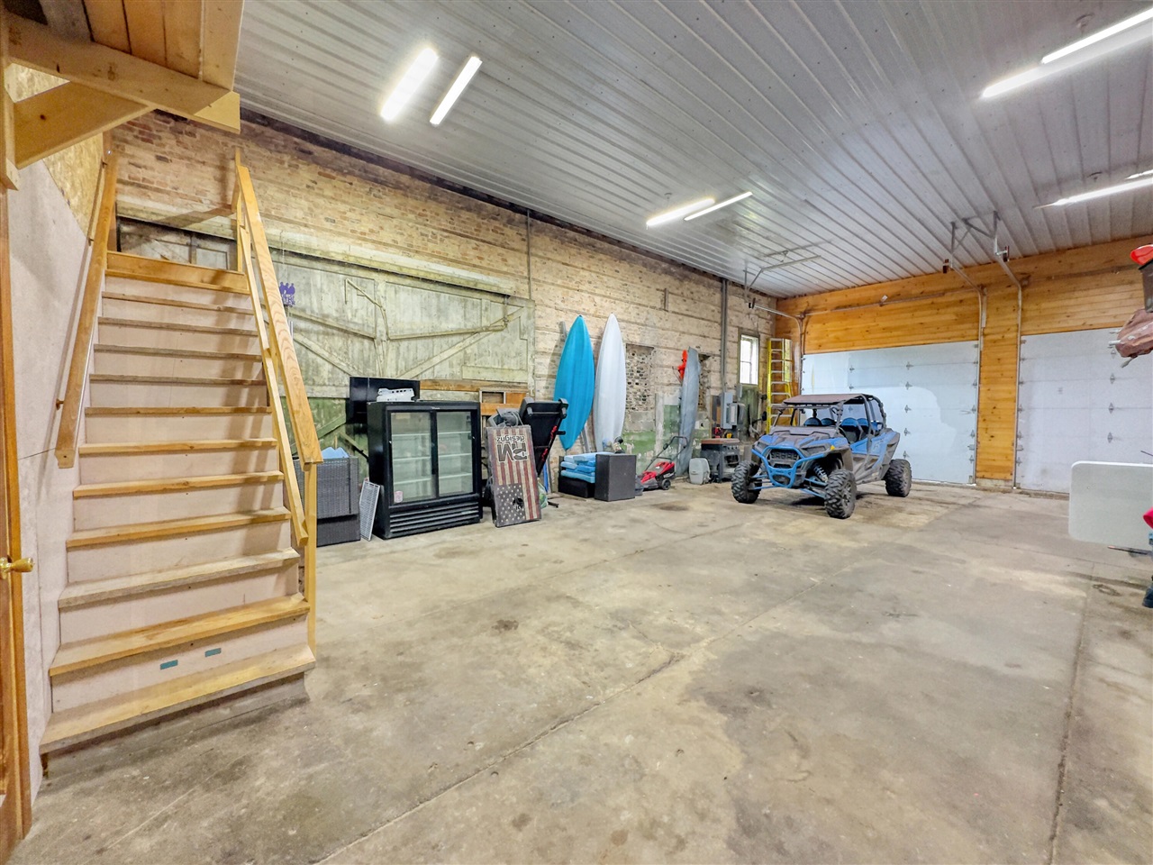 main property photo 68