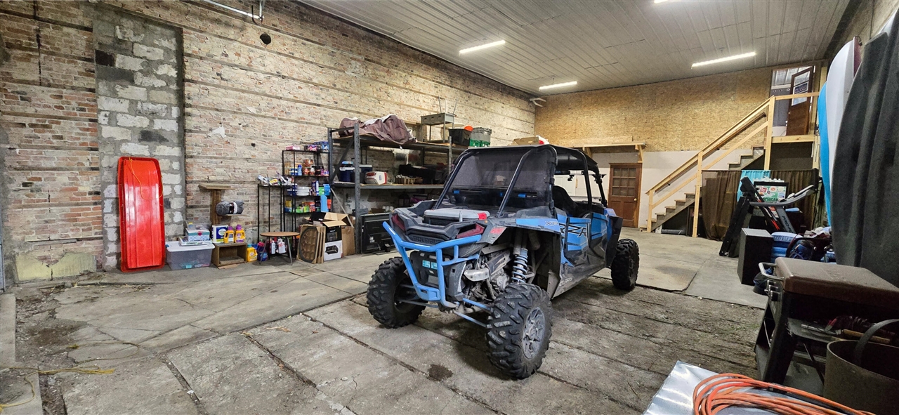 main property photo 71