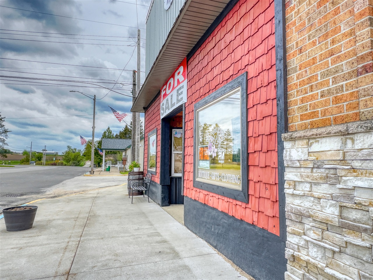 main property photo 79
