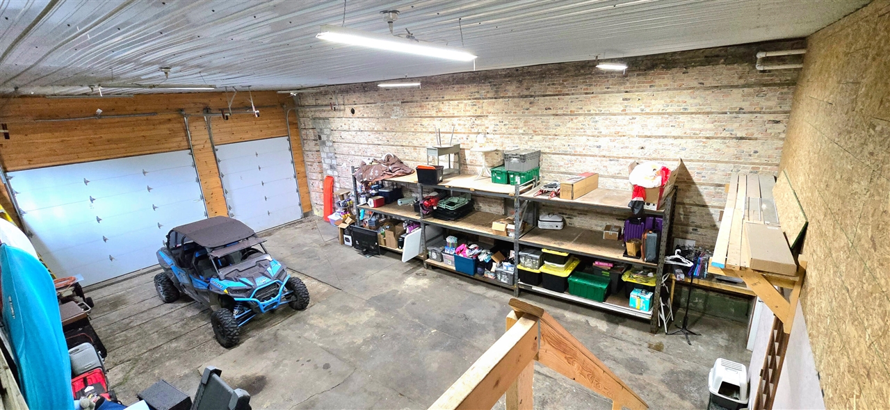 main property photo 75