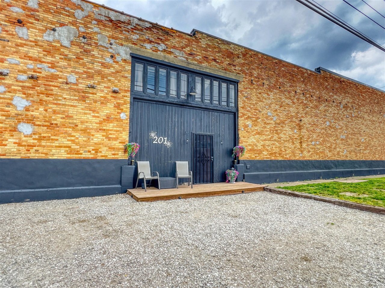 main property photo 91