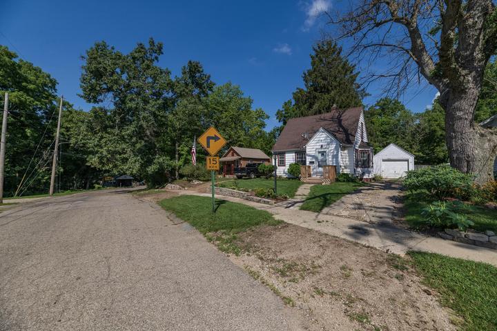 property viewer photo 26