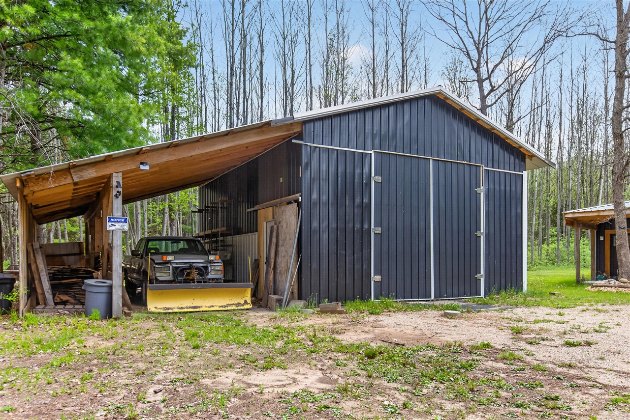main property photo 49