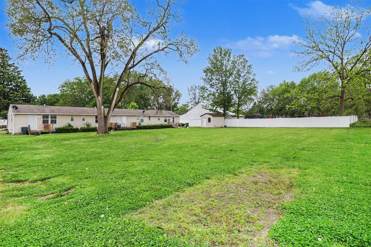 main property photo 21