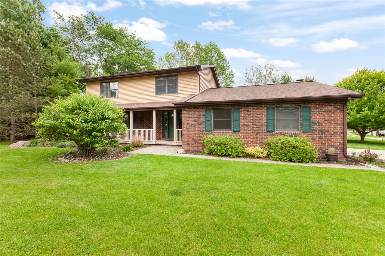 main property photo 4
