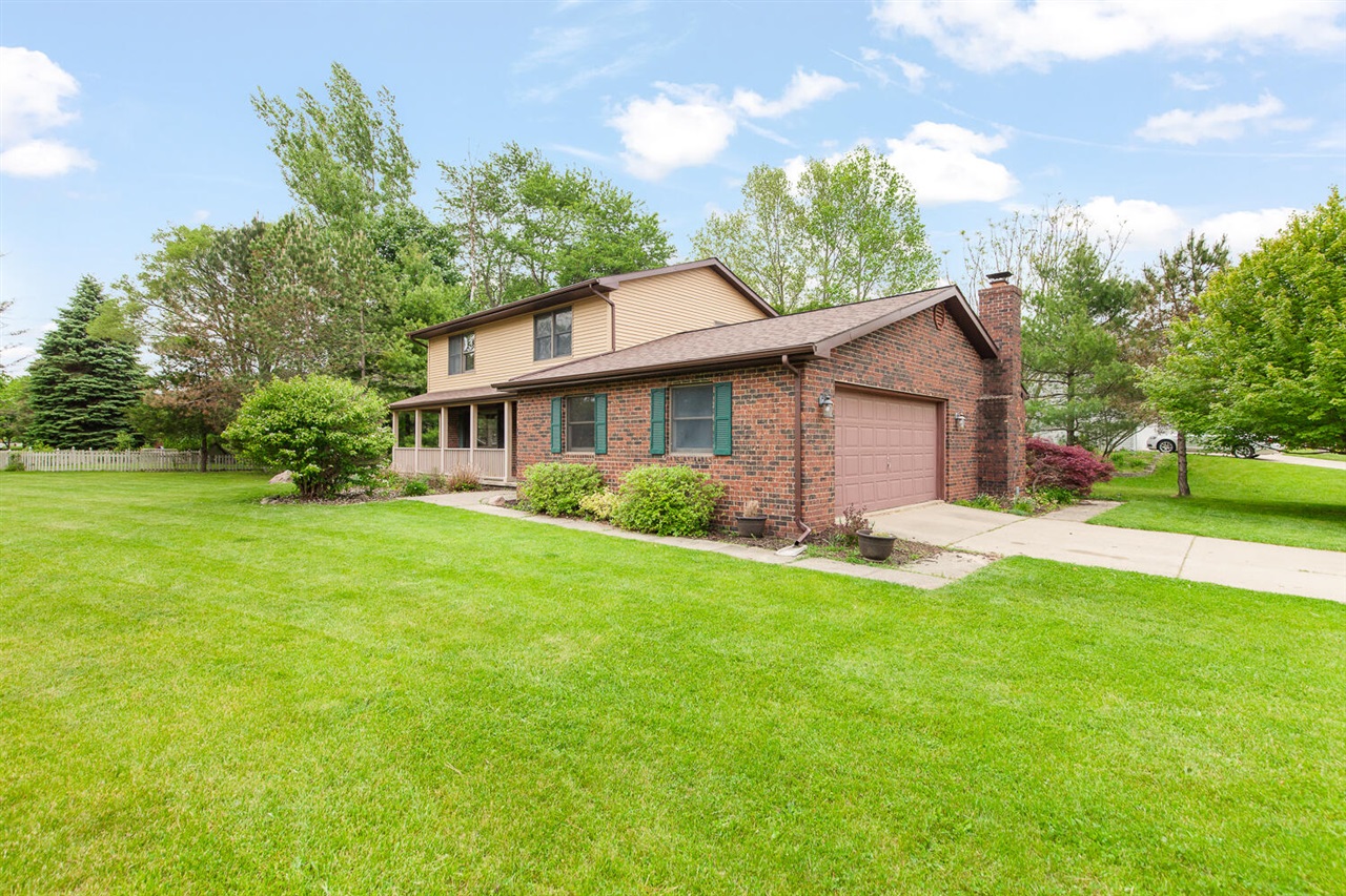 main property photo 5