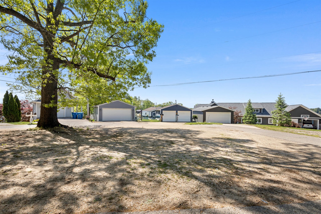 main property photo 55
