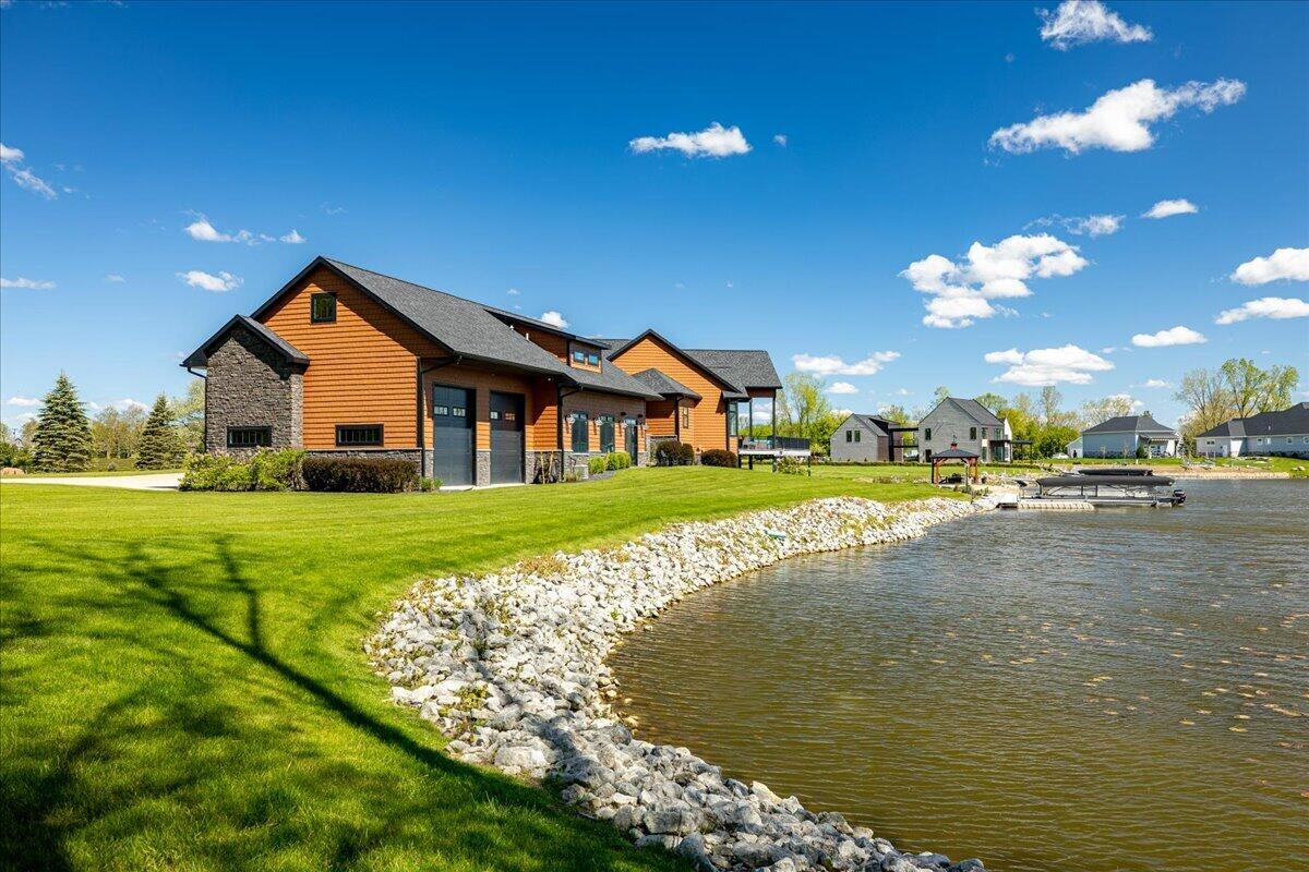 main property photo 54