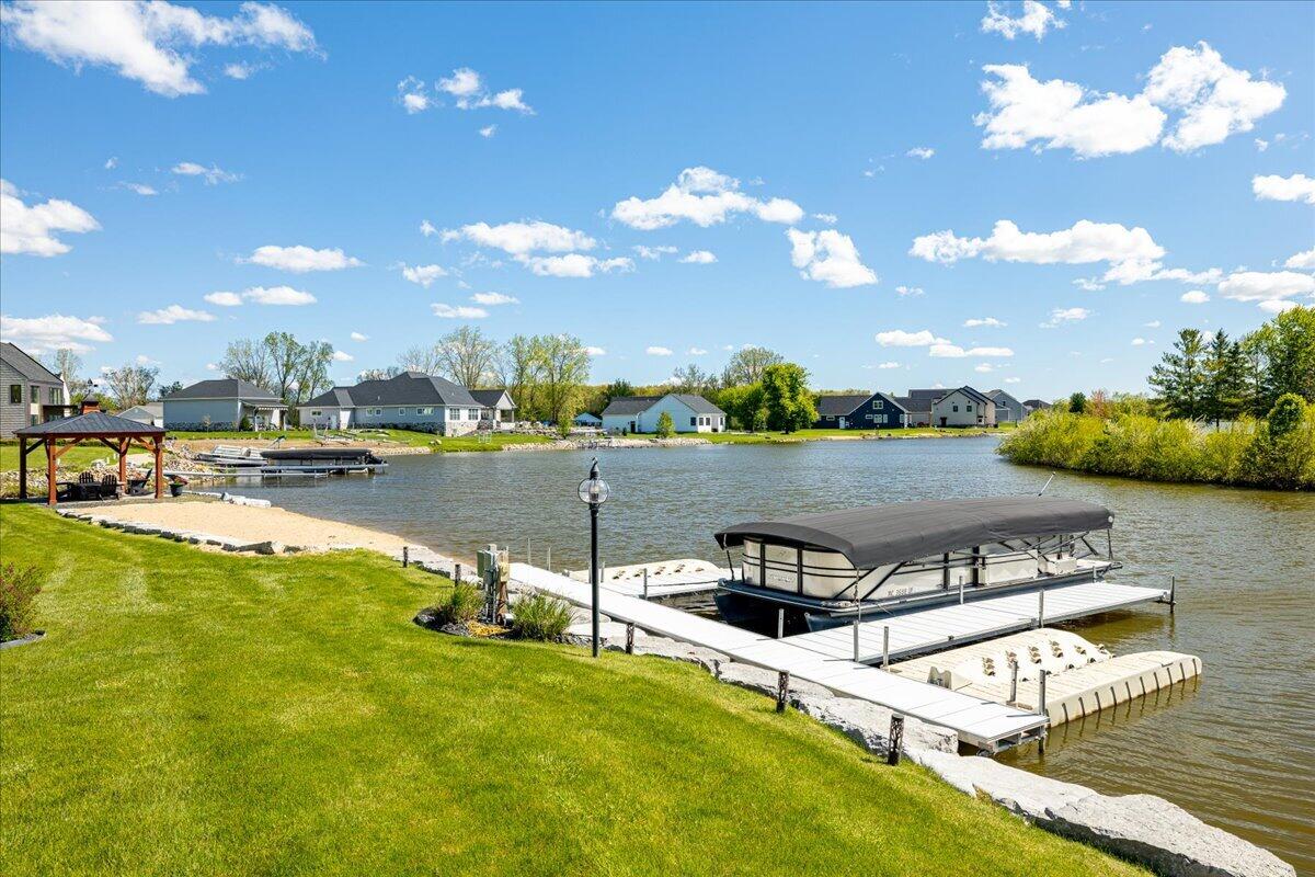 main property photo 59