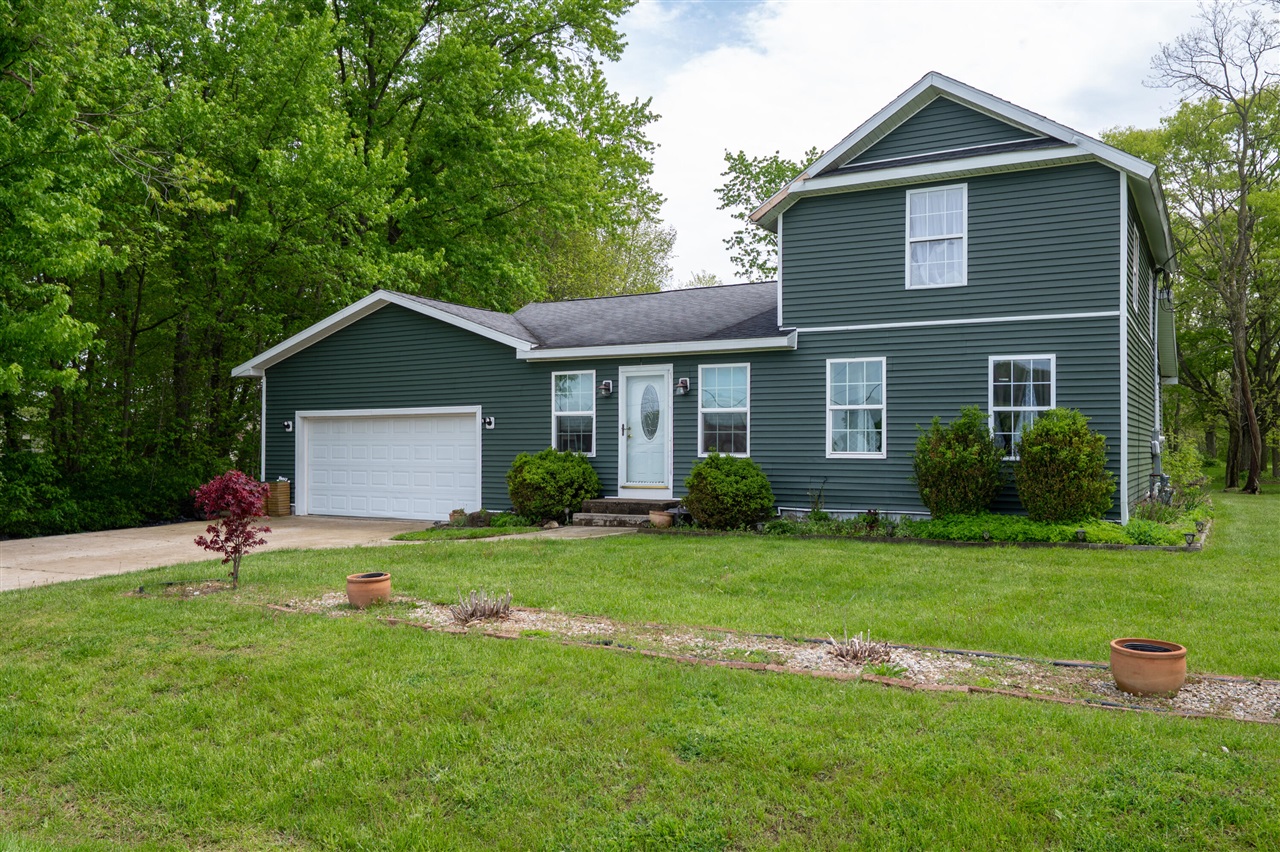main property photo 34