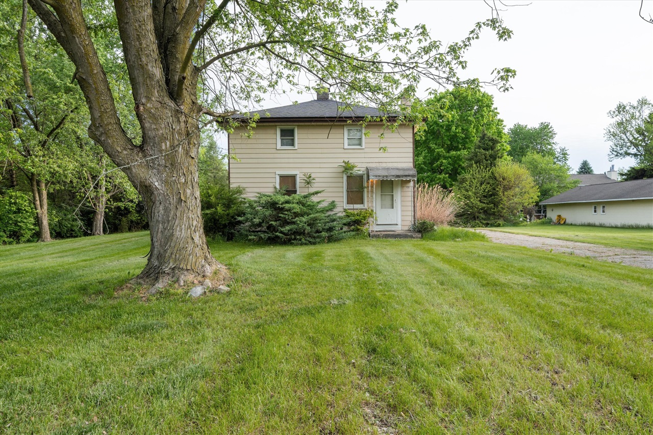 main property photo 16