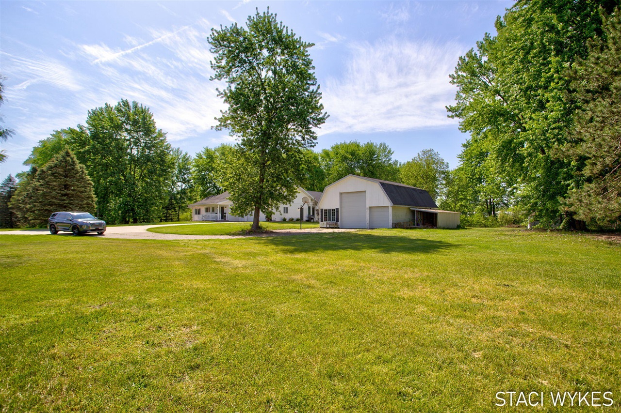 main property photo 61