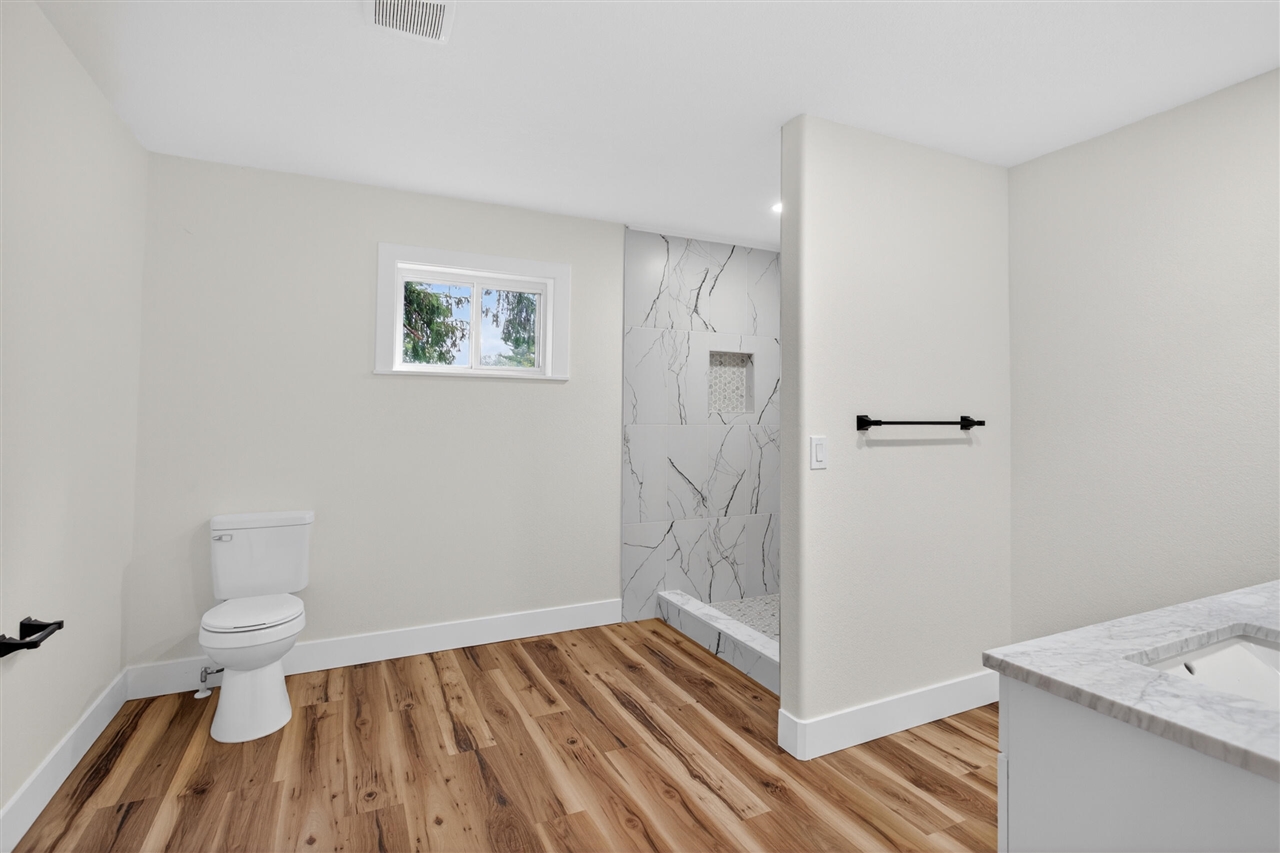 main property photo 63