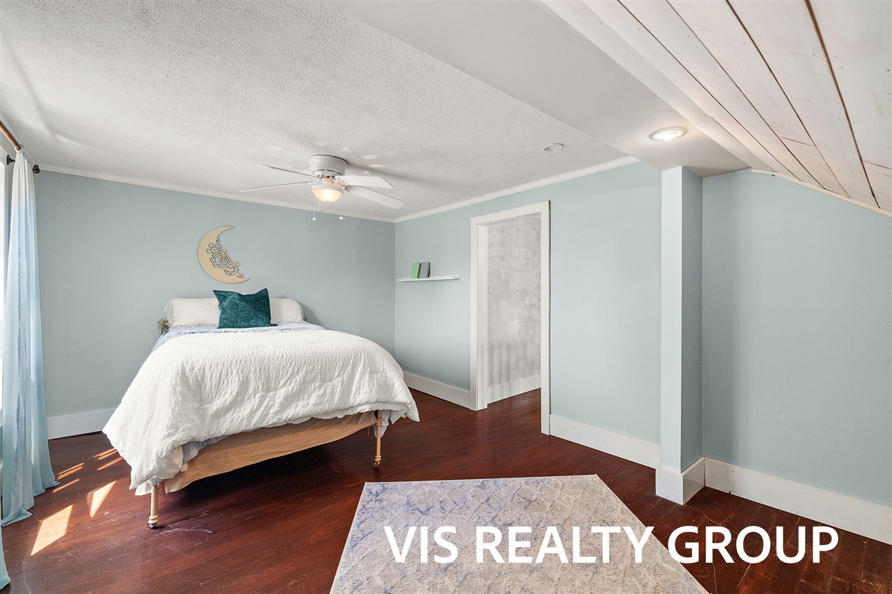 main property photo 66