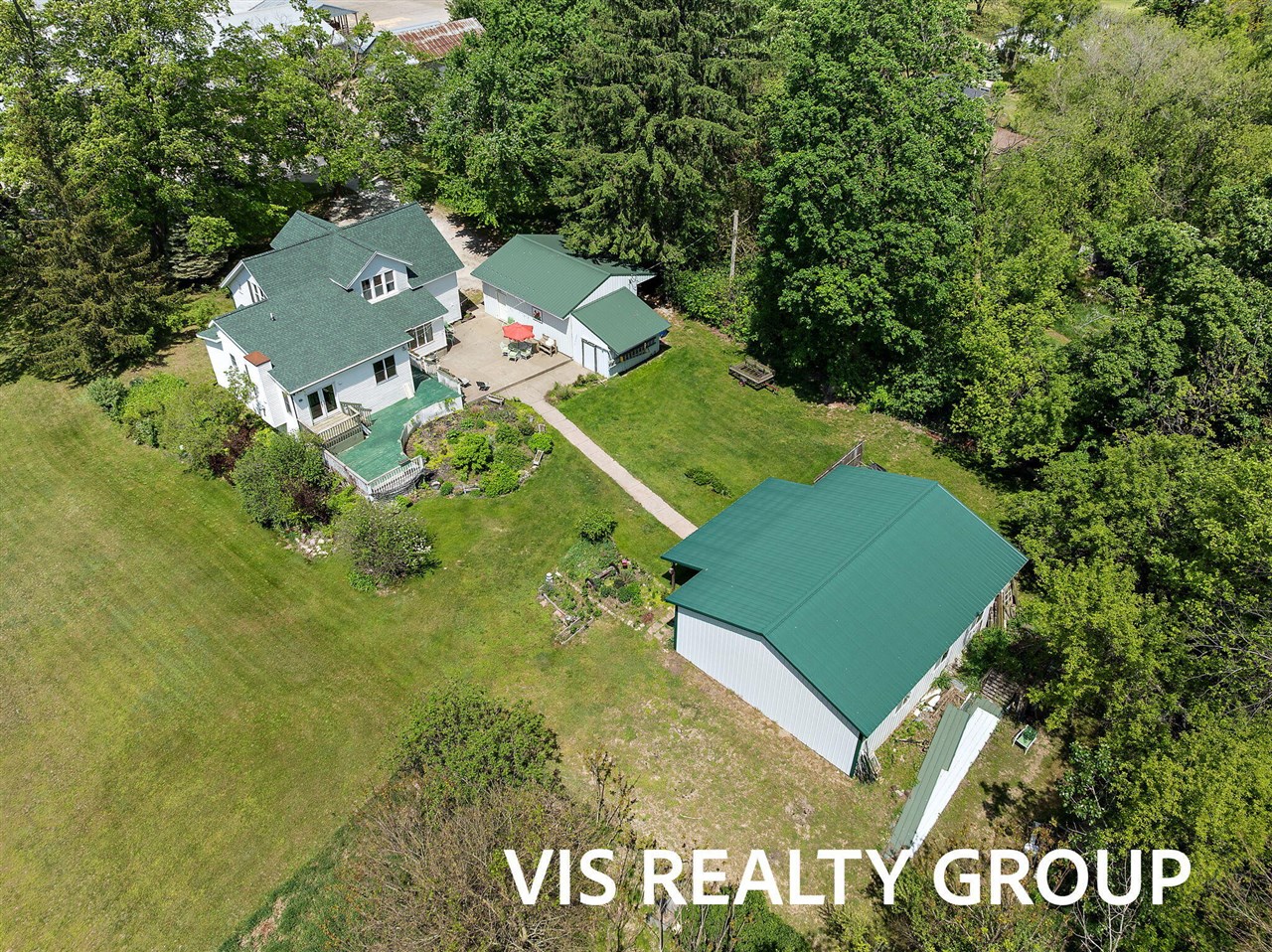 main property photo 89