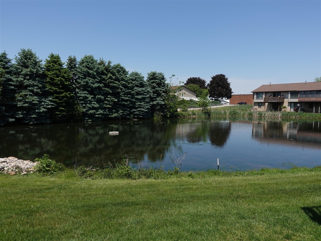 main property photo 35