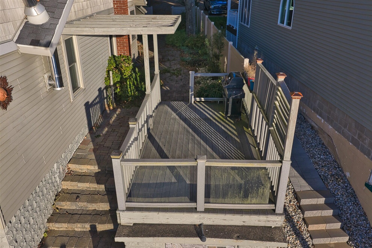 main property photo 29