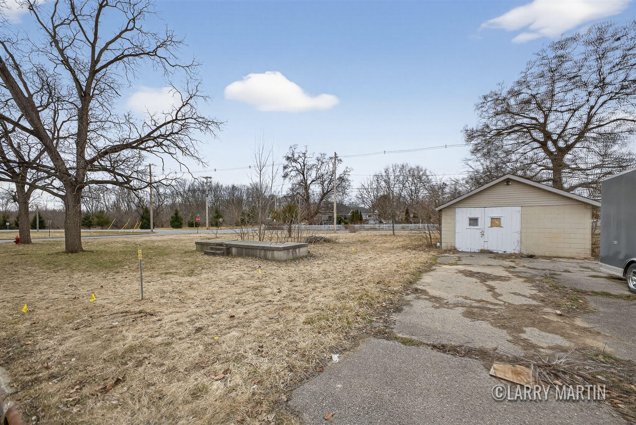 main property photo 4