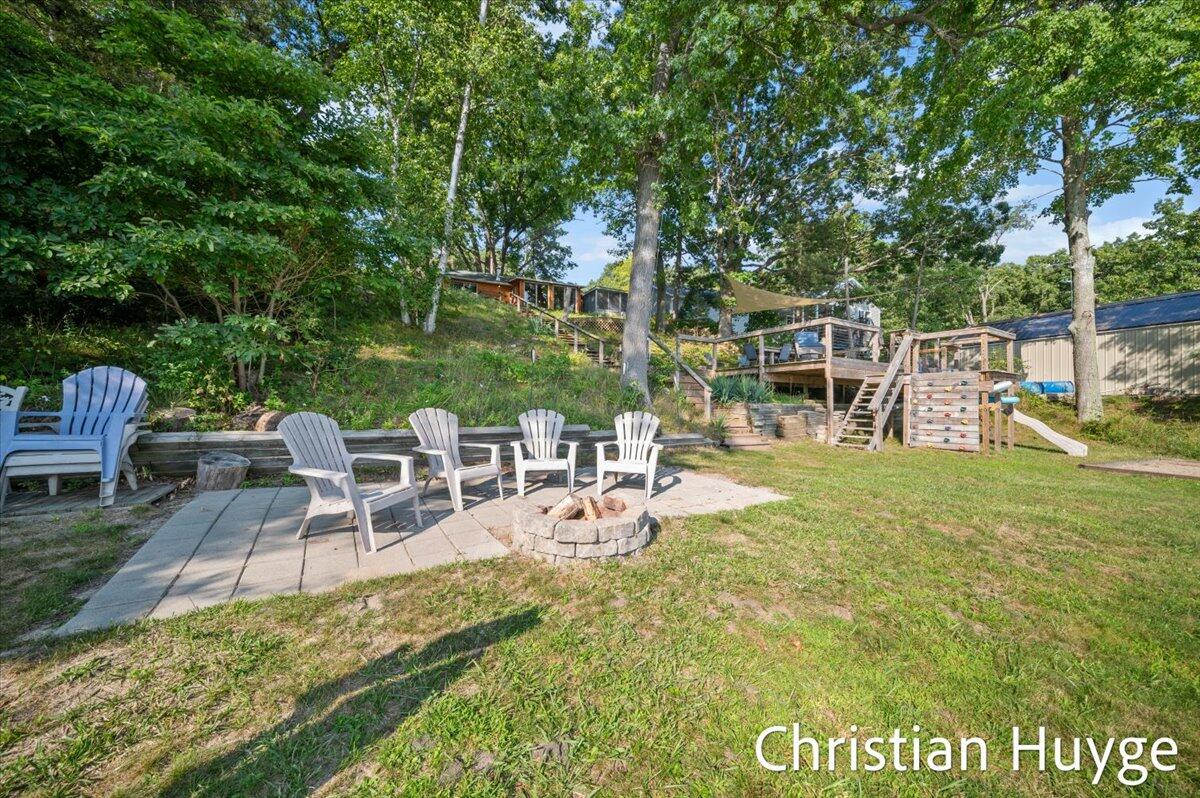 main property photo 25