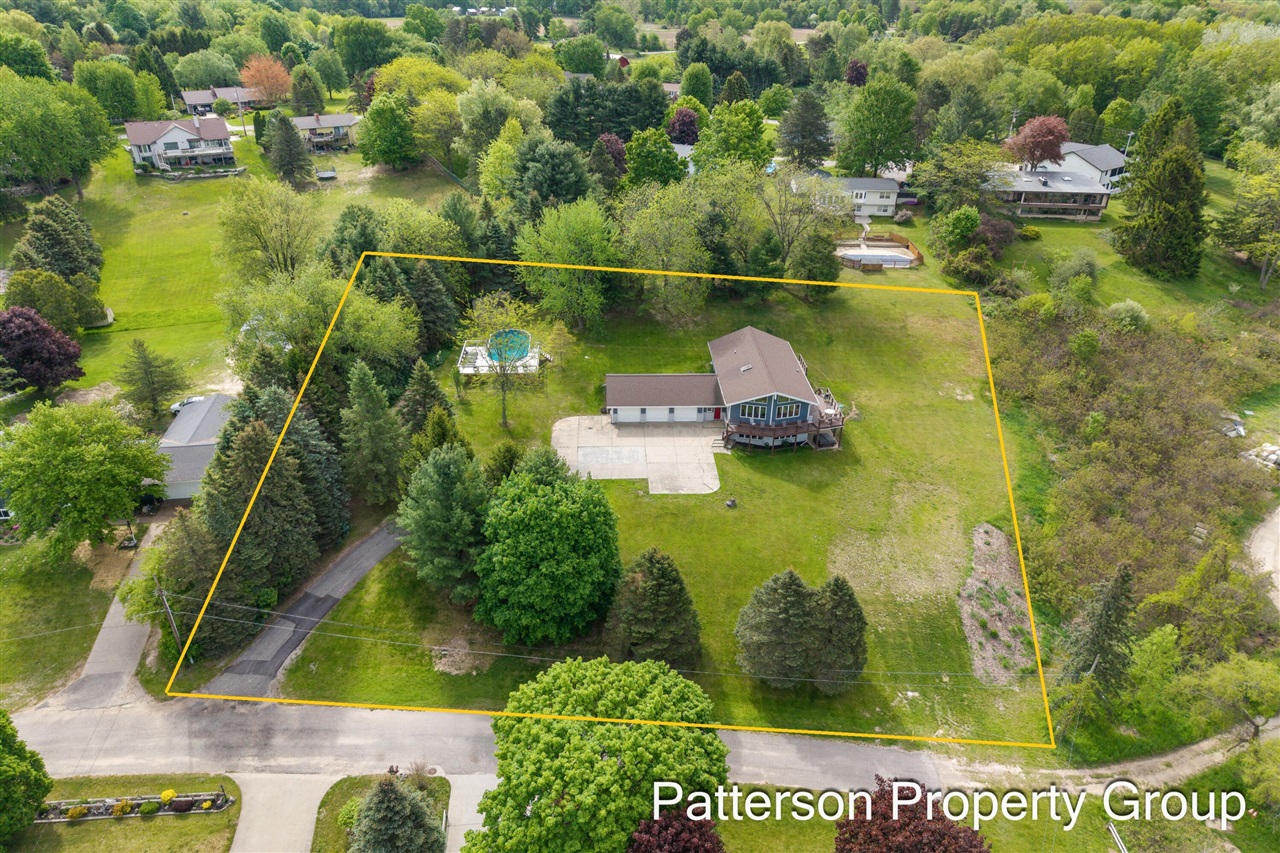 main property photo 46