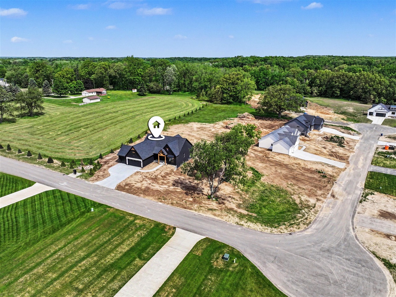 main property photo 12