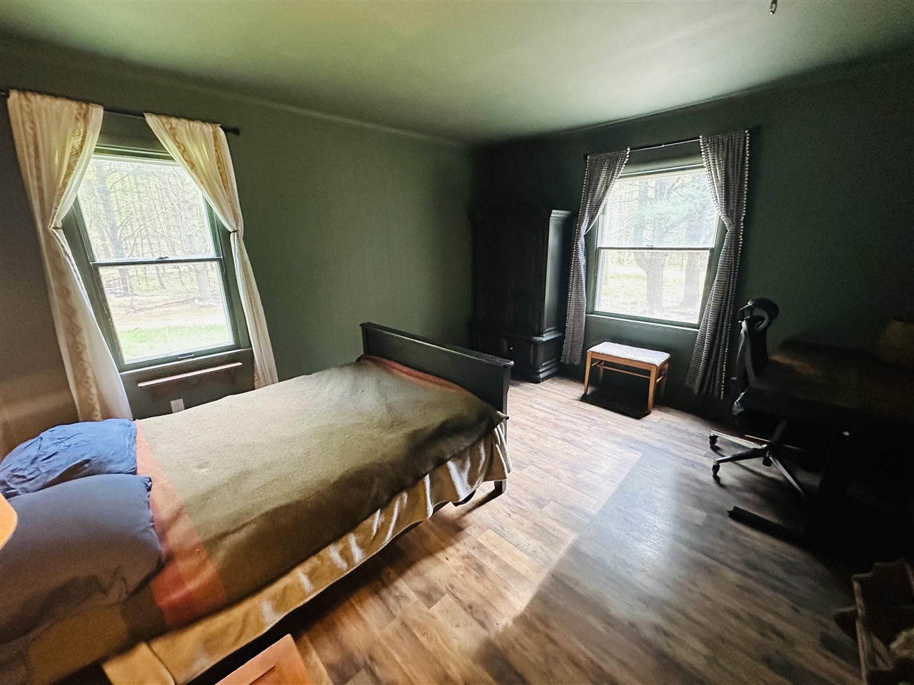 main property photo 15