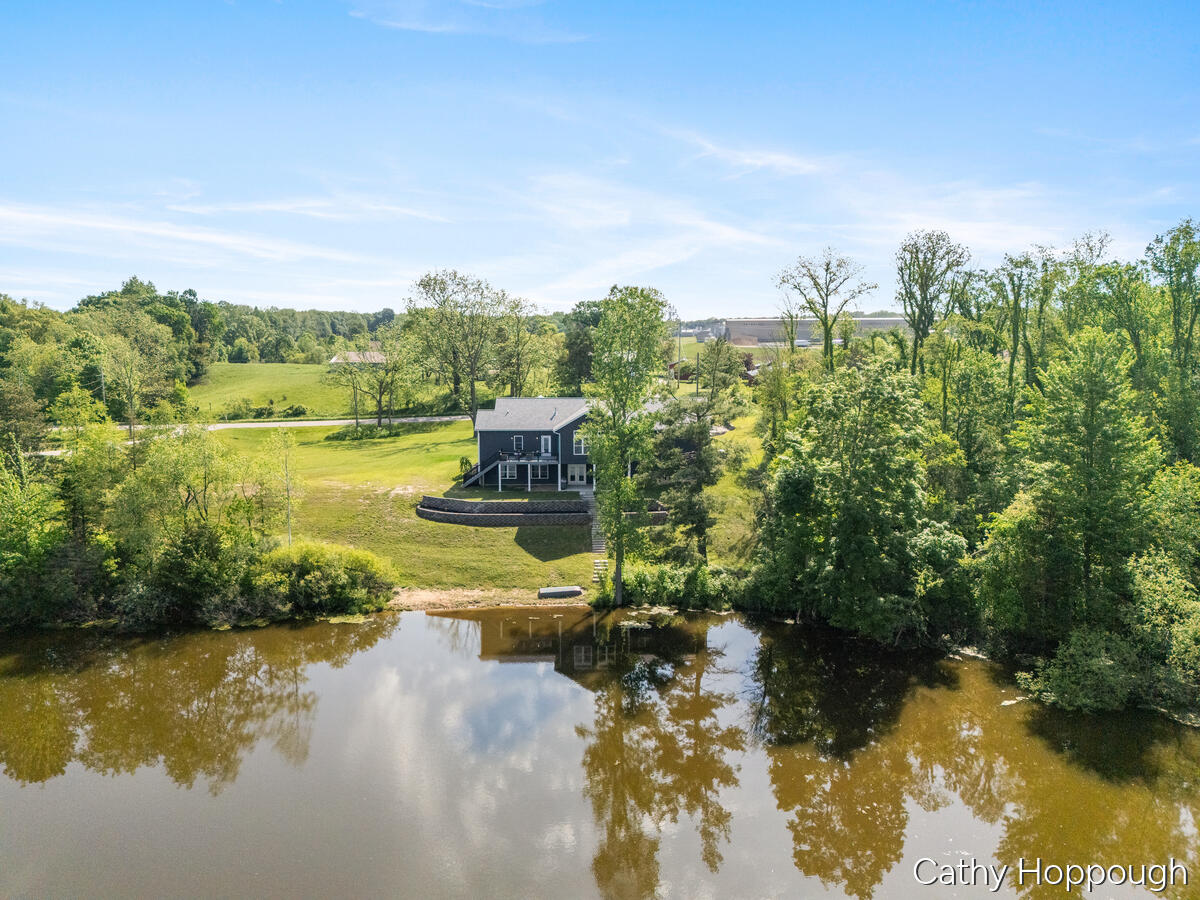 main property photo 42