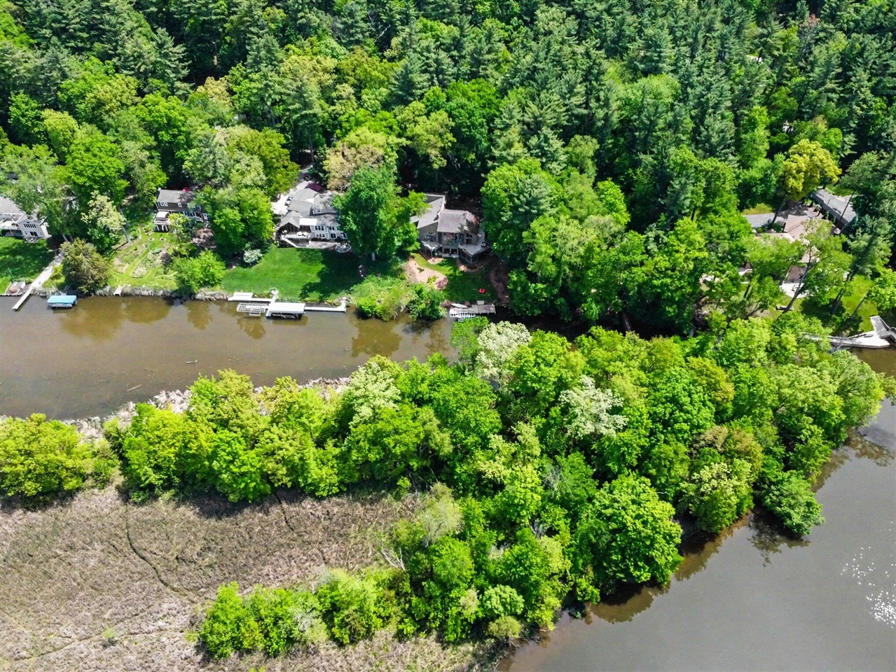main property photo 59