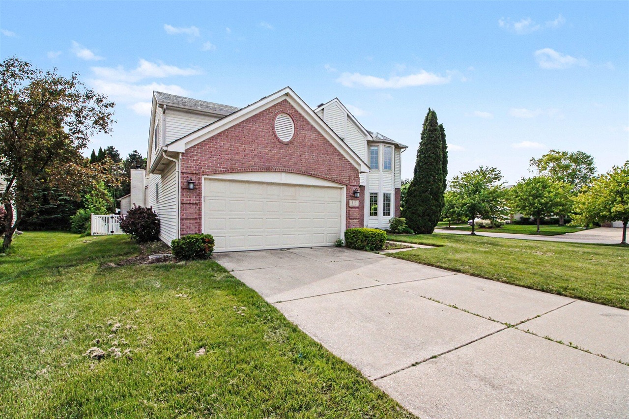main property photo 30