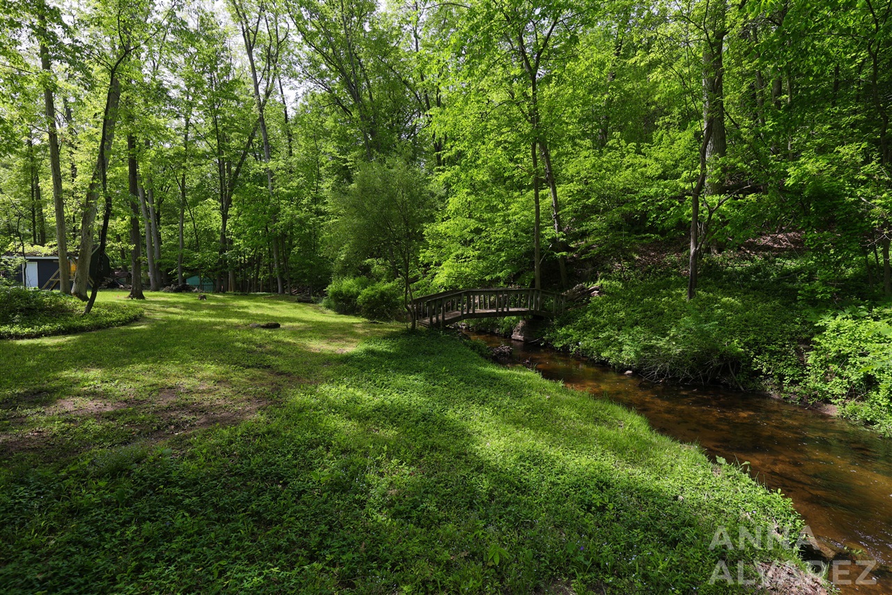 main property photo 66