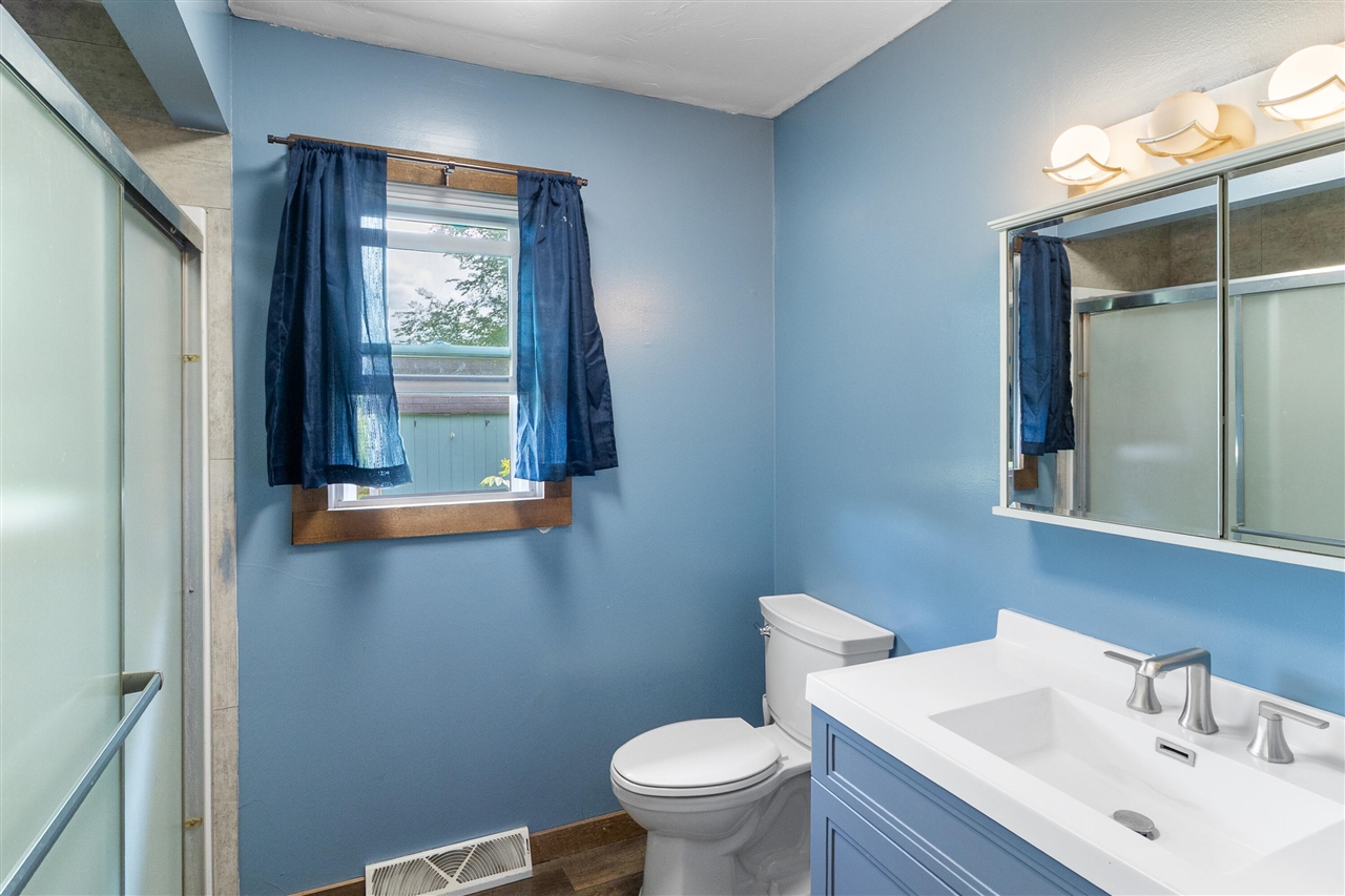 property viewer photo 13