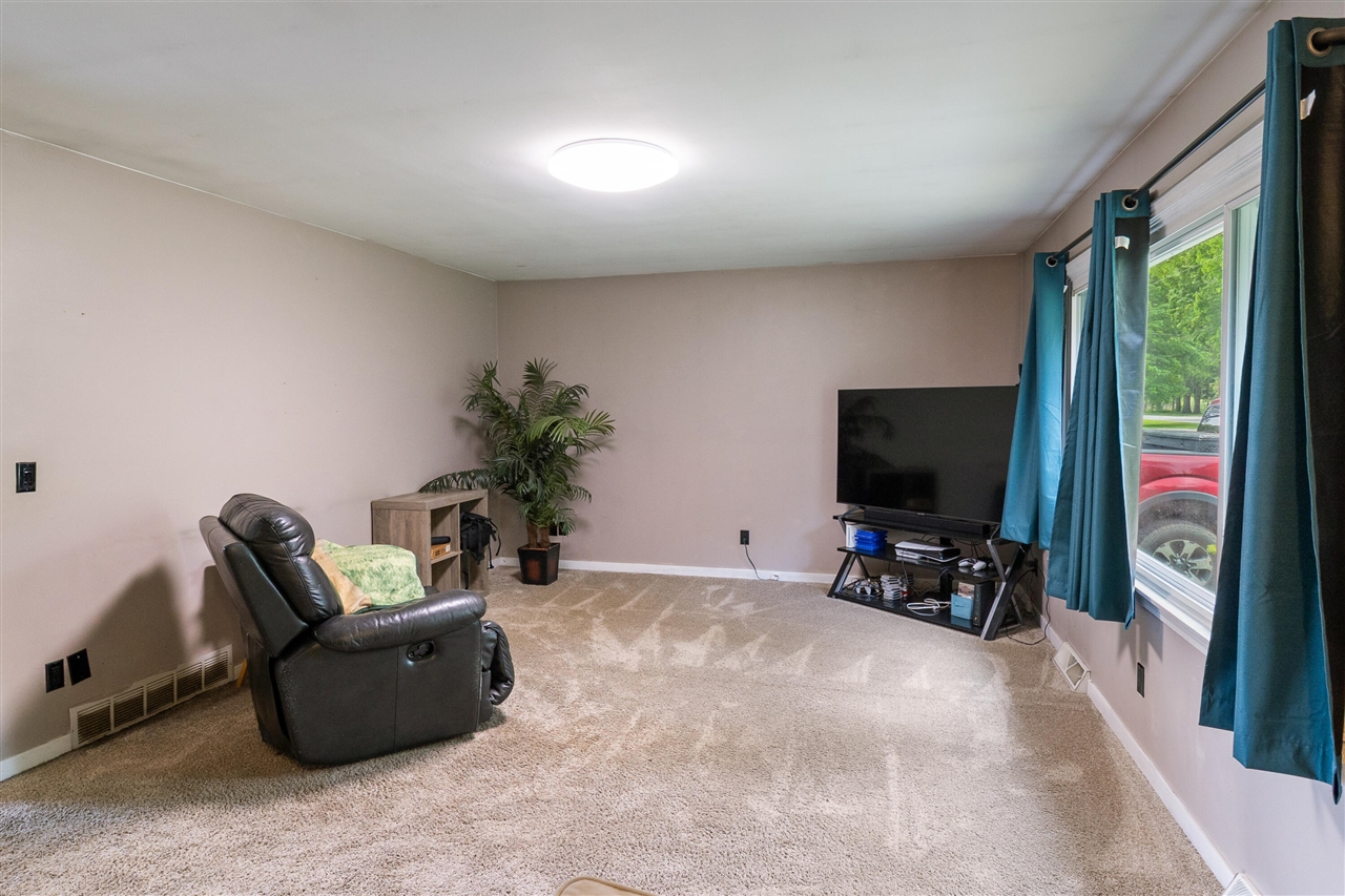 property viewer photo 8