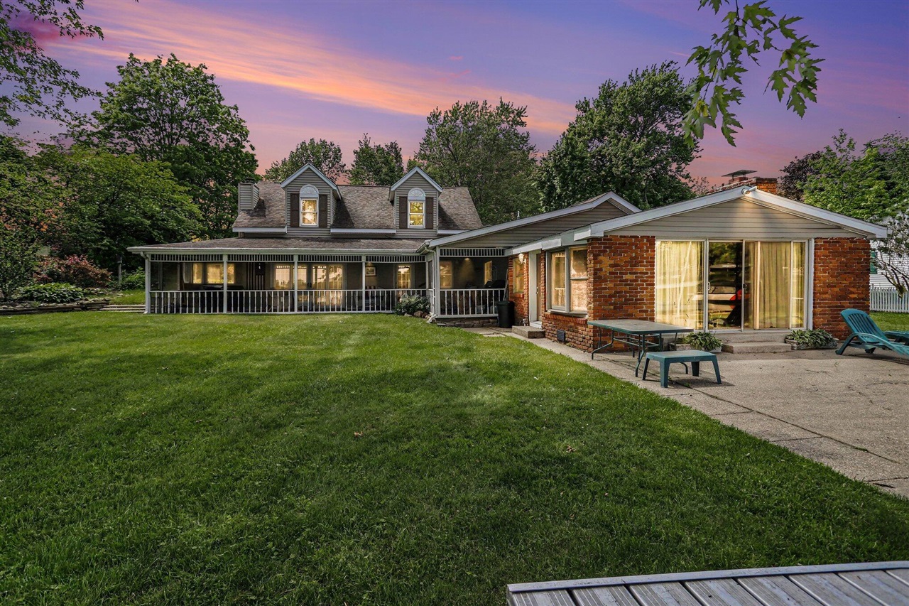 main property photo 34