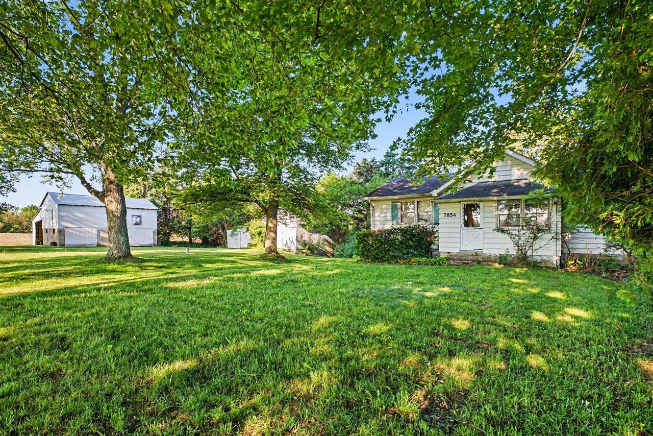 main property photo 25