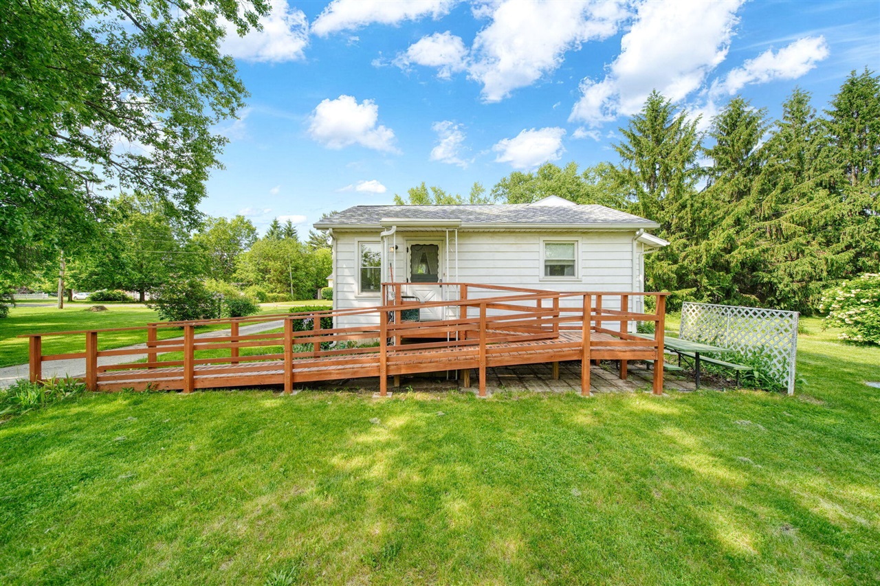 main property photo 21
