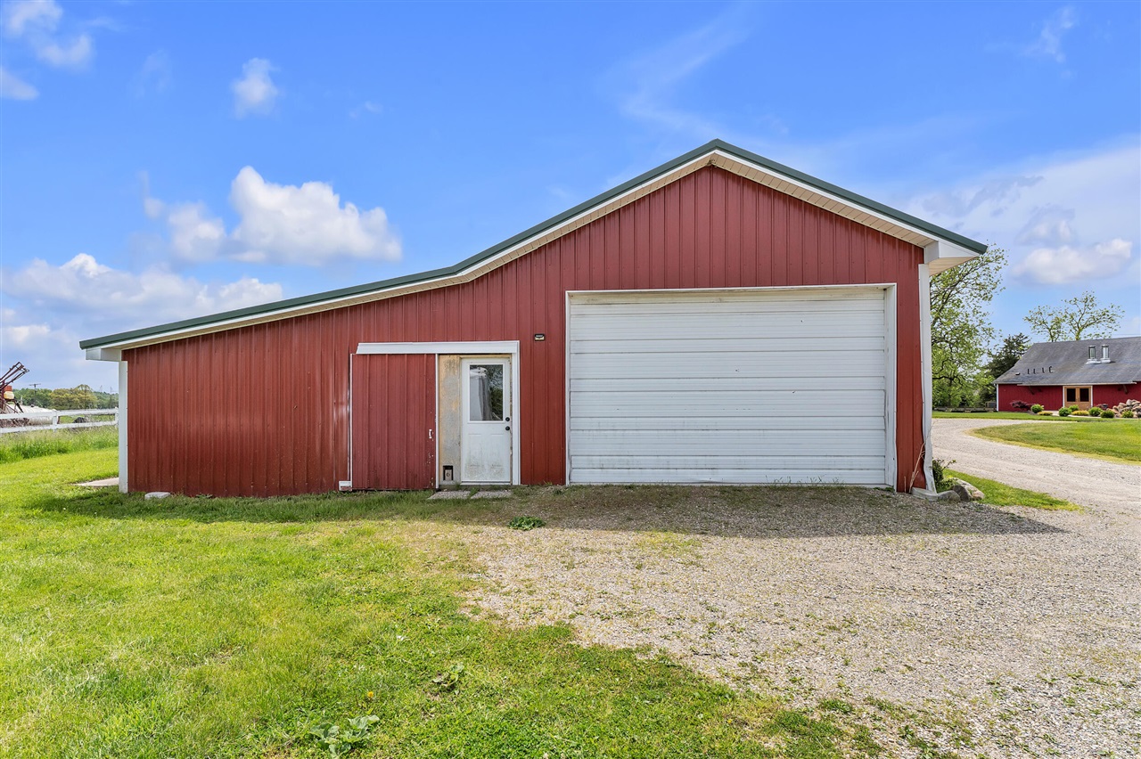 main property photo 66