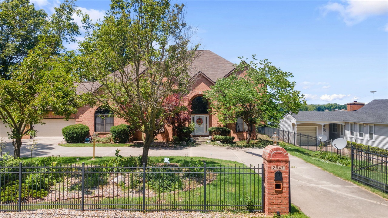 main property photo 2