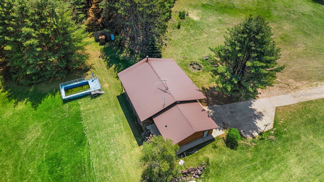 main property photo 50