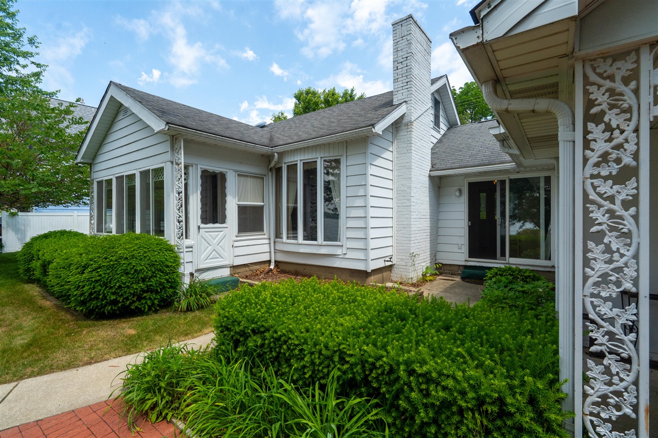 main property photo 39
