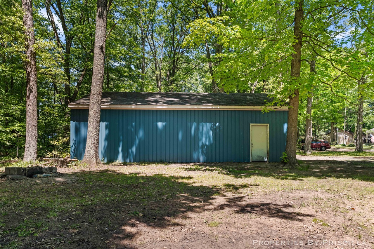main property photo 12
