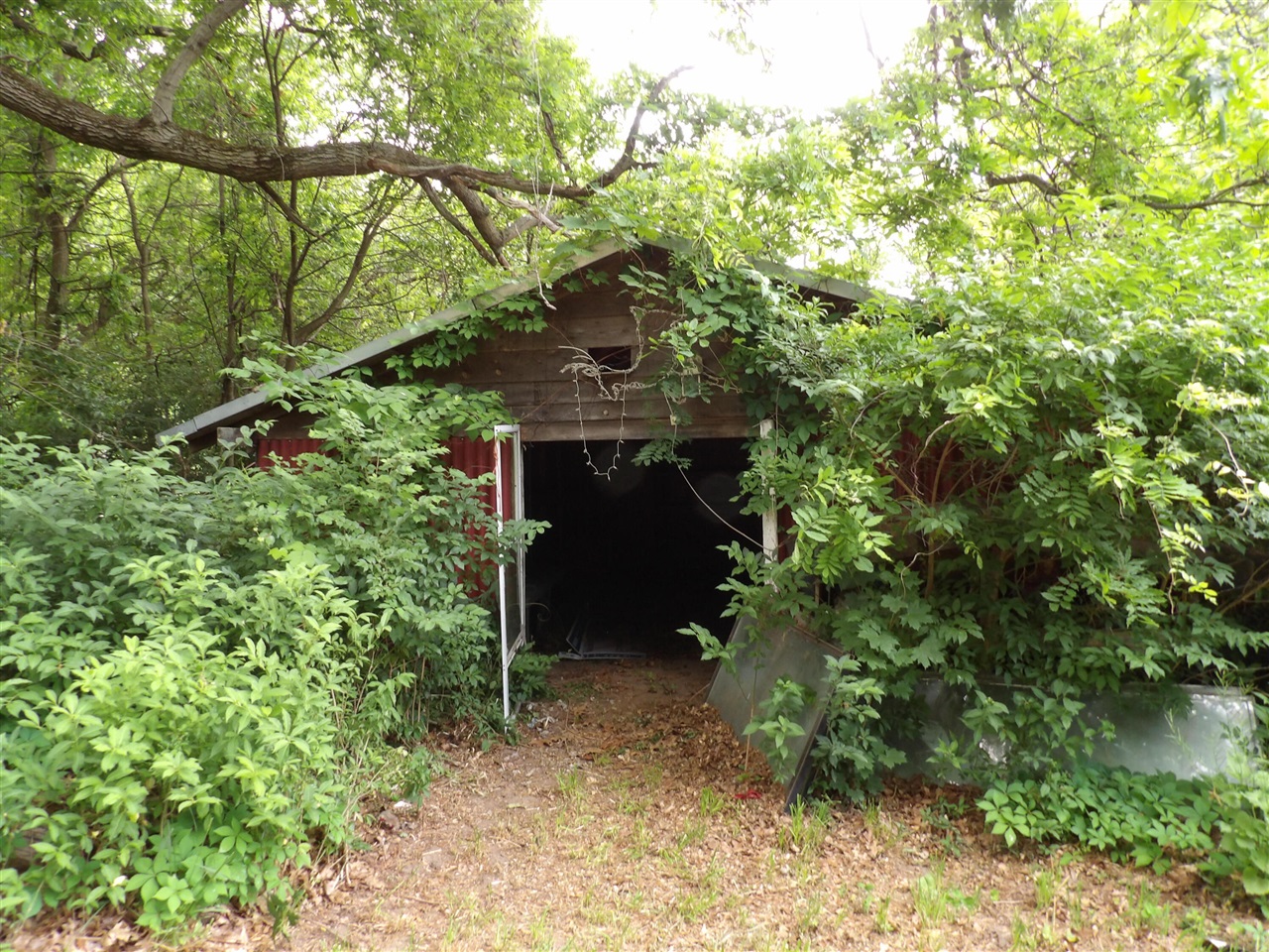 main property photo 2