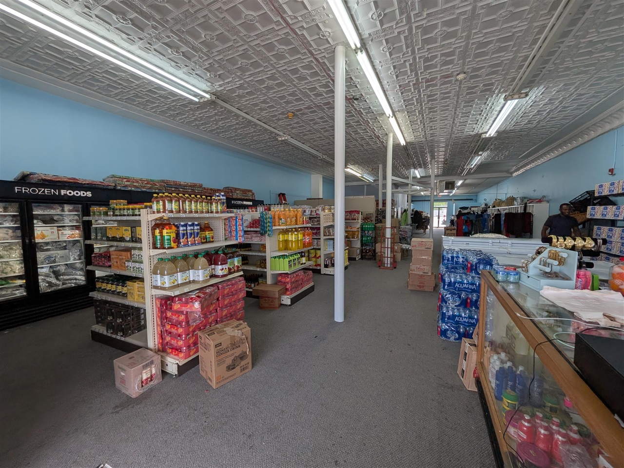 main property photo 4