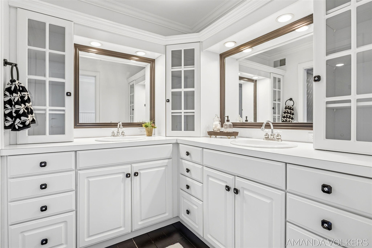 main property photo 65