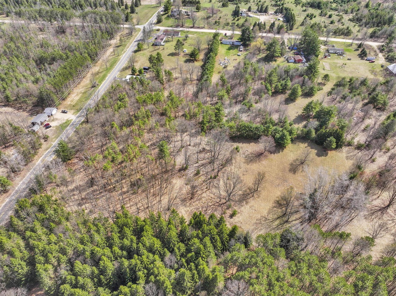 main property photo 34