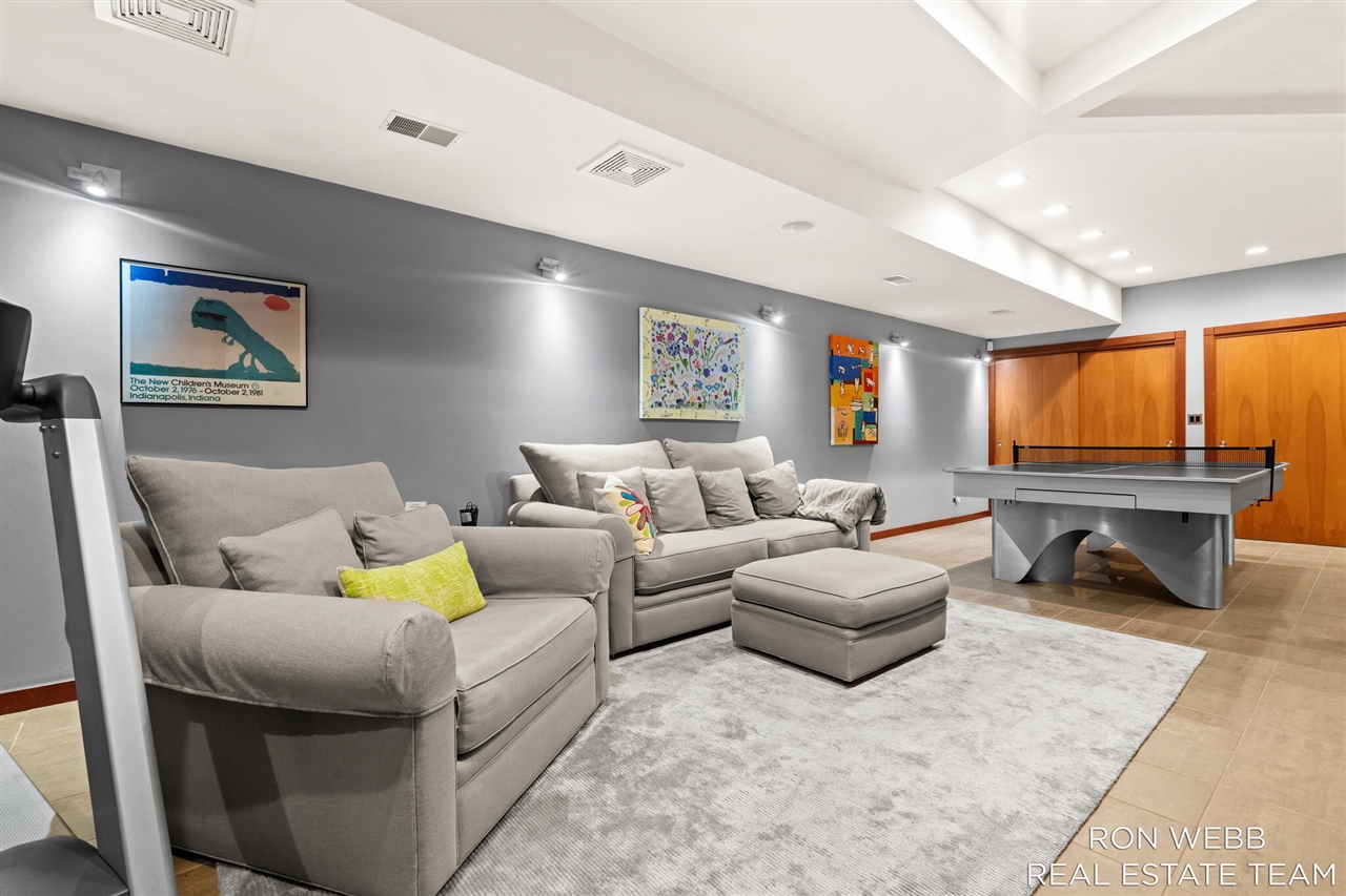 main property photo 65