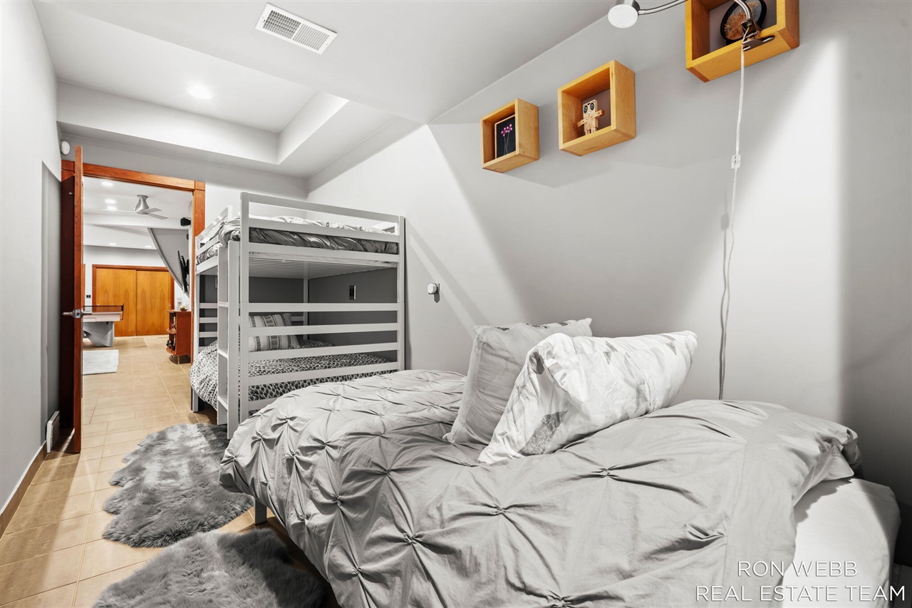 main property photo 71