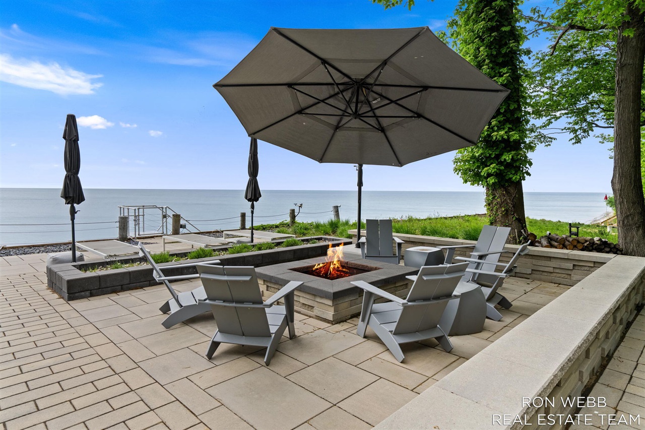 main property photo 76