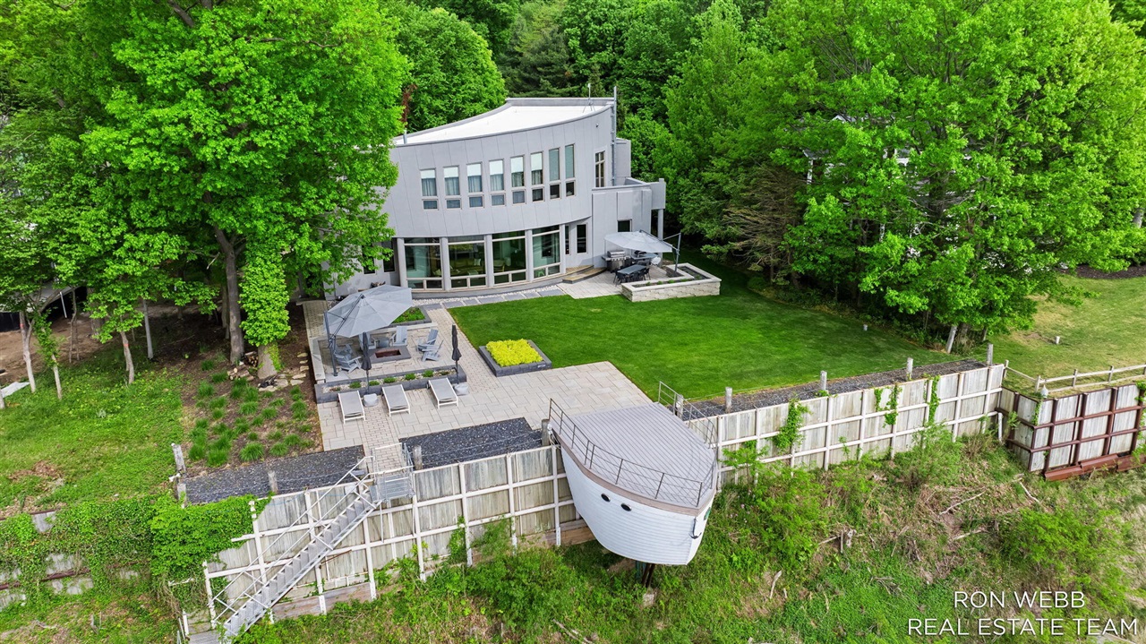 main property photo 93